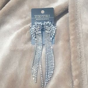 Fashion long pending silver earrings for classy women for party